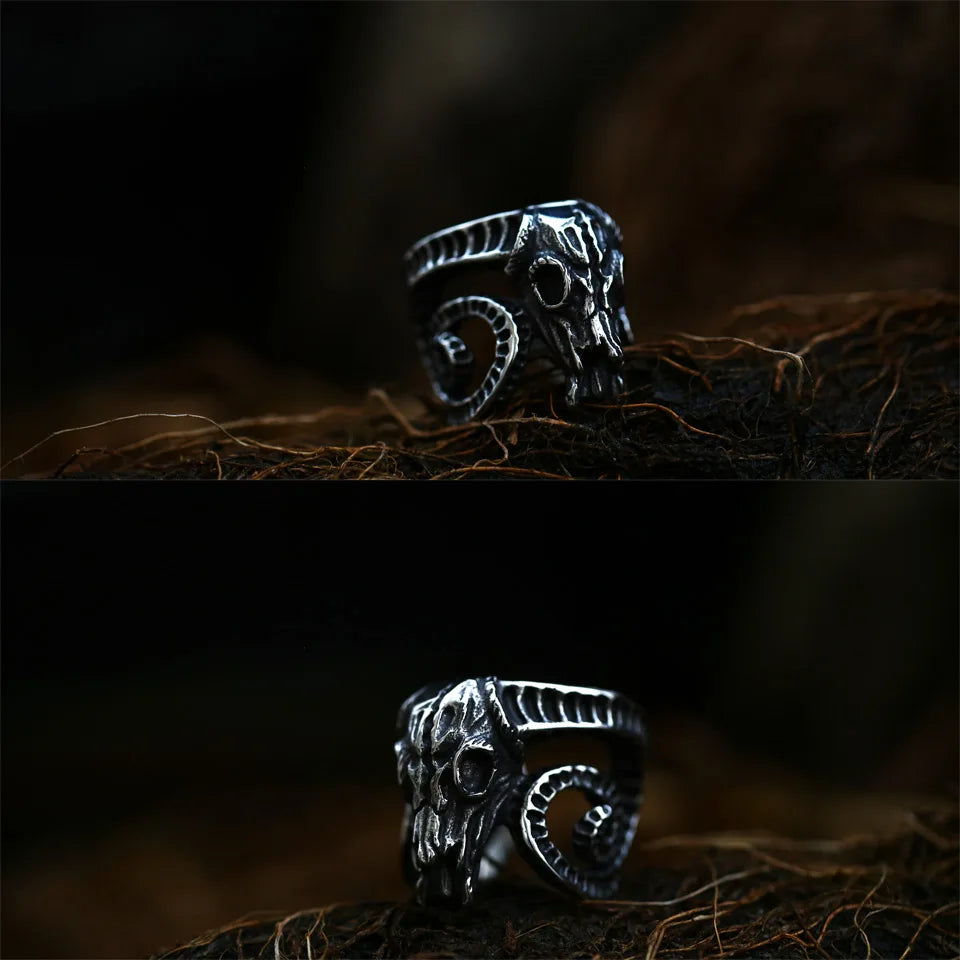 Stainless Steel Viking Skull Ring – Symbol of Power, Death, and Rebirth