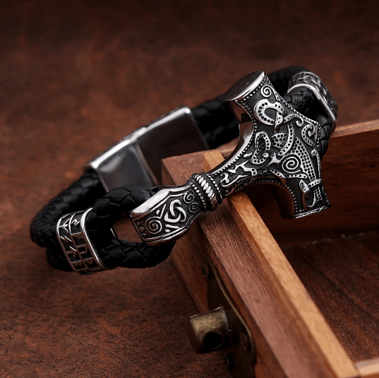 Thor's Hammer Mjolnir Bracelet - Odin's Shore