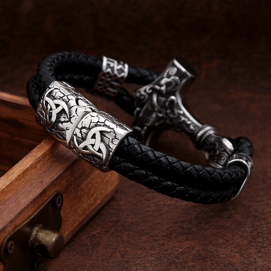 Thor's Hammer Mjolnir Bracelet - Odin's Shore
