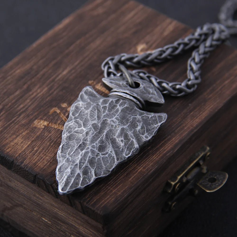 Viking Spear Necklace - Odin's Shore