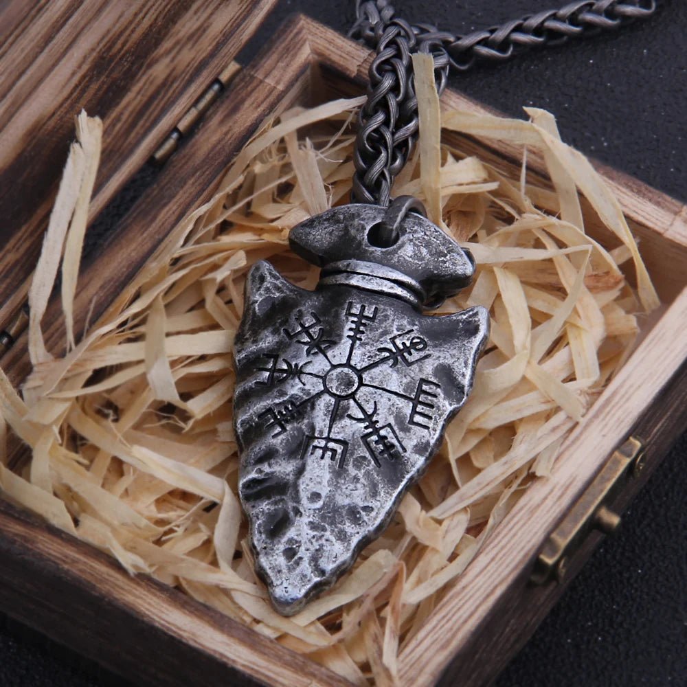 Viking Spear Necklace - Odin's Shore