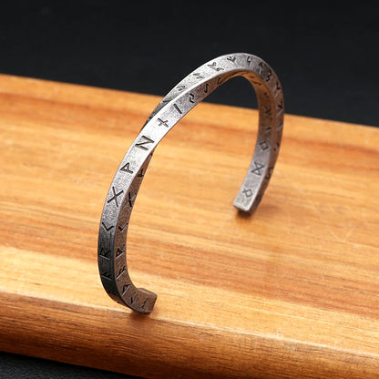 Viking Rune Möbius Cuff Bracelet – 316L Stainless Steel